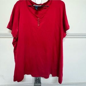 Women’s 3X top
